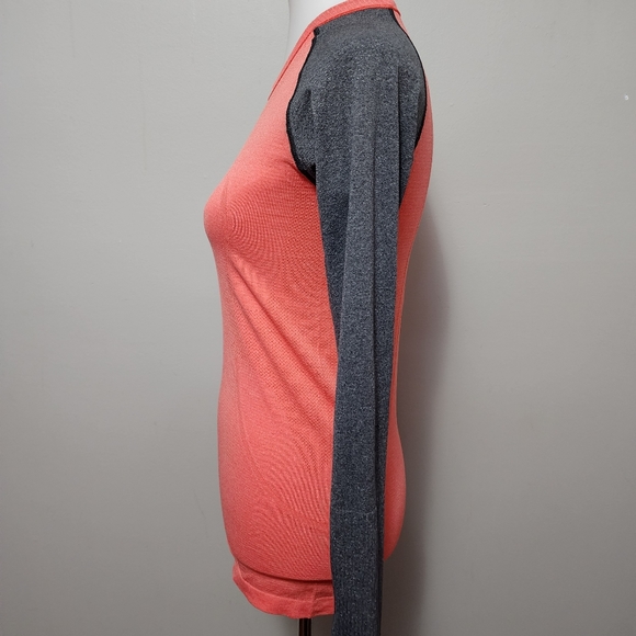 Lululemon Run Swiftly salmon charcoal contrast seamless long sleeve tee size 6 - Picture 5 of 7